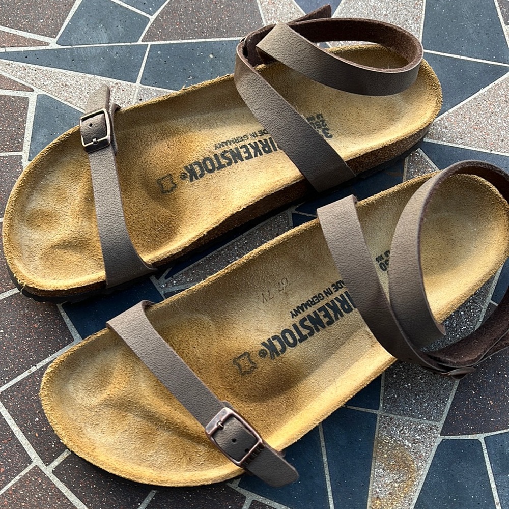 Birkenstock Daola sandal